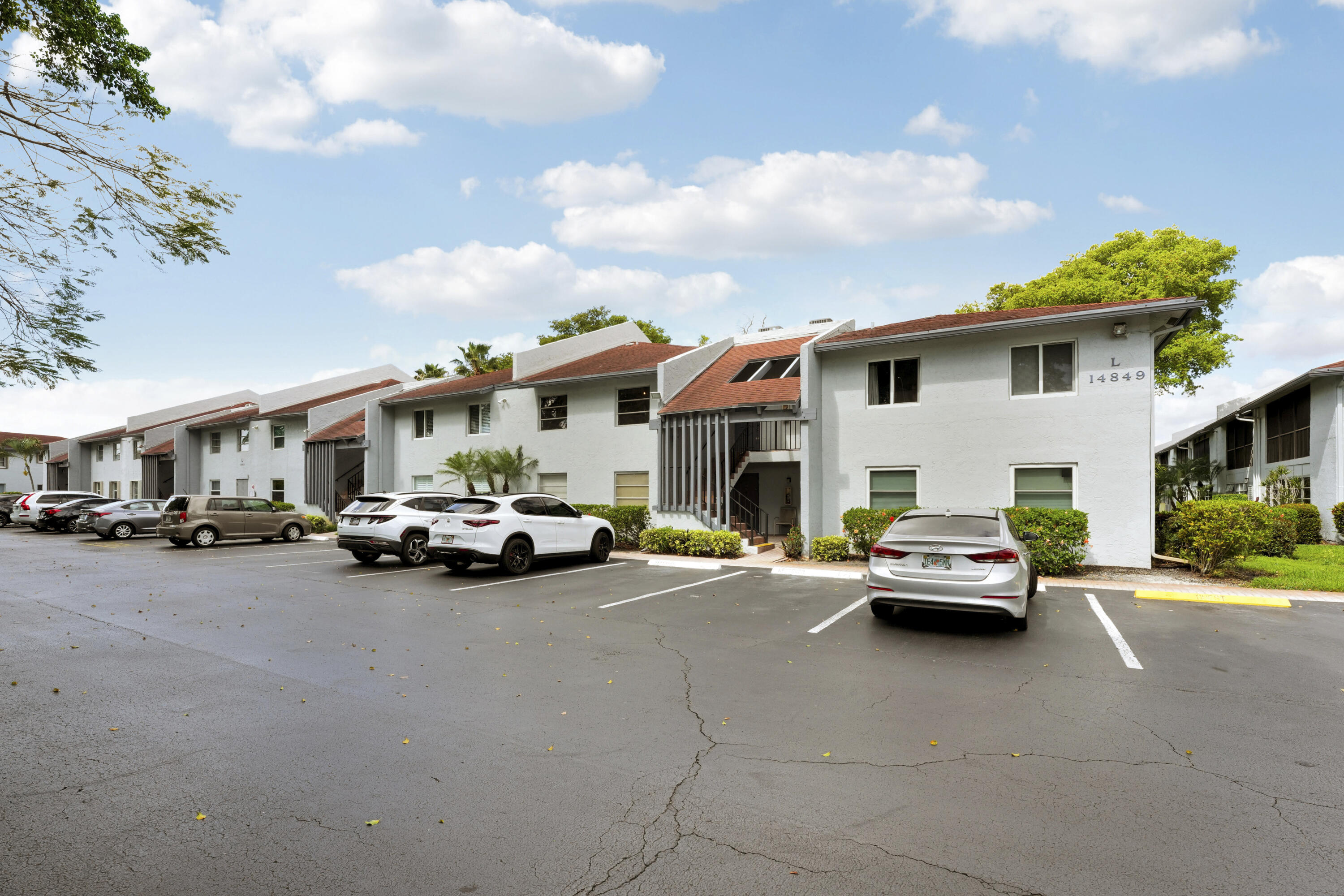 2BR – Condominium at 14849 Cumberland Drive #2070
