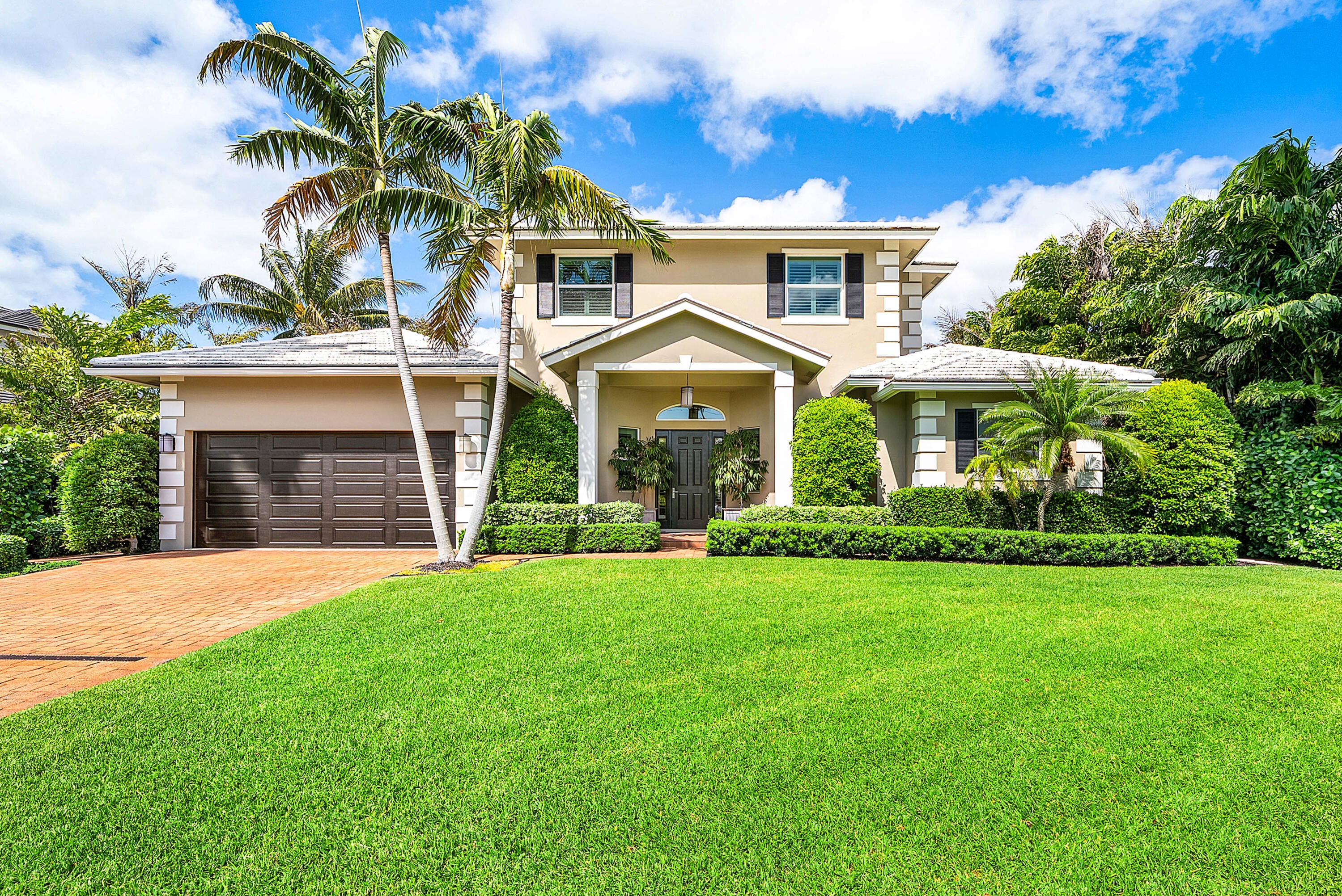 4BR – SingleFamilyResidence at 33 Spanish River Drive