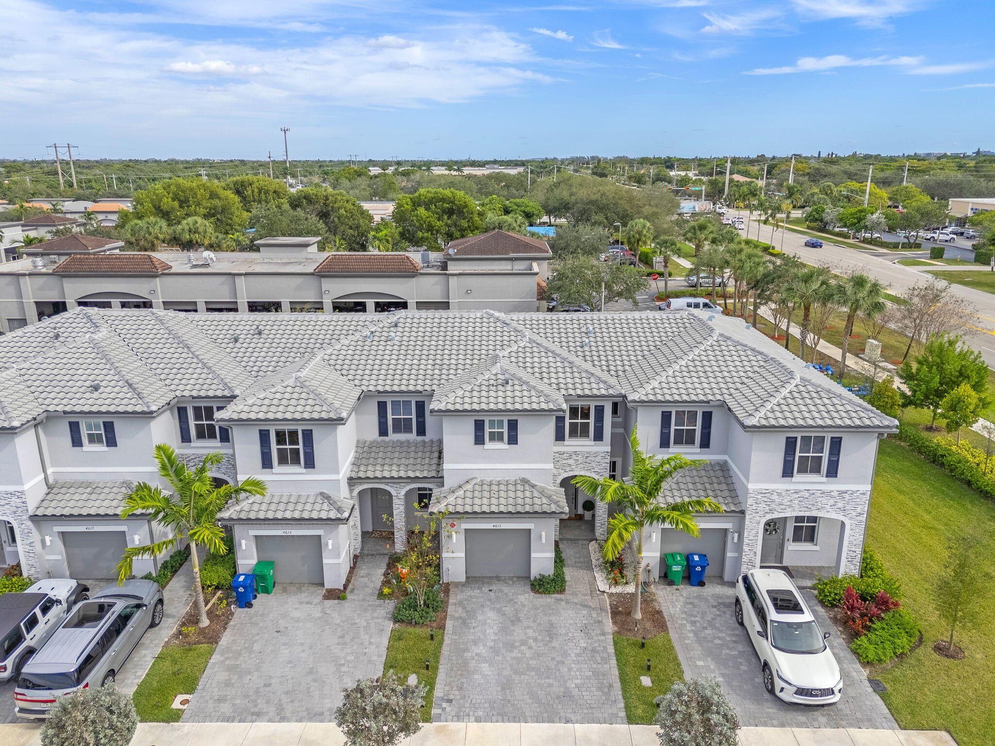 3BR – Townhouse at 4613 NW 118th Avenue #4613