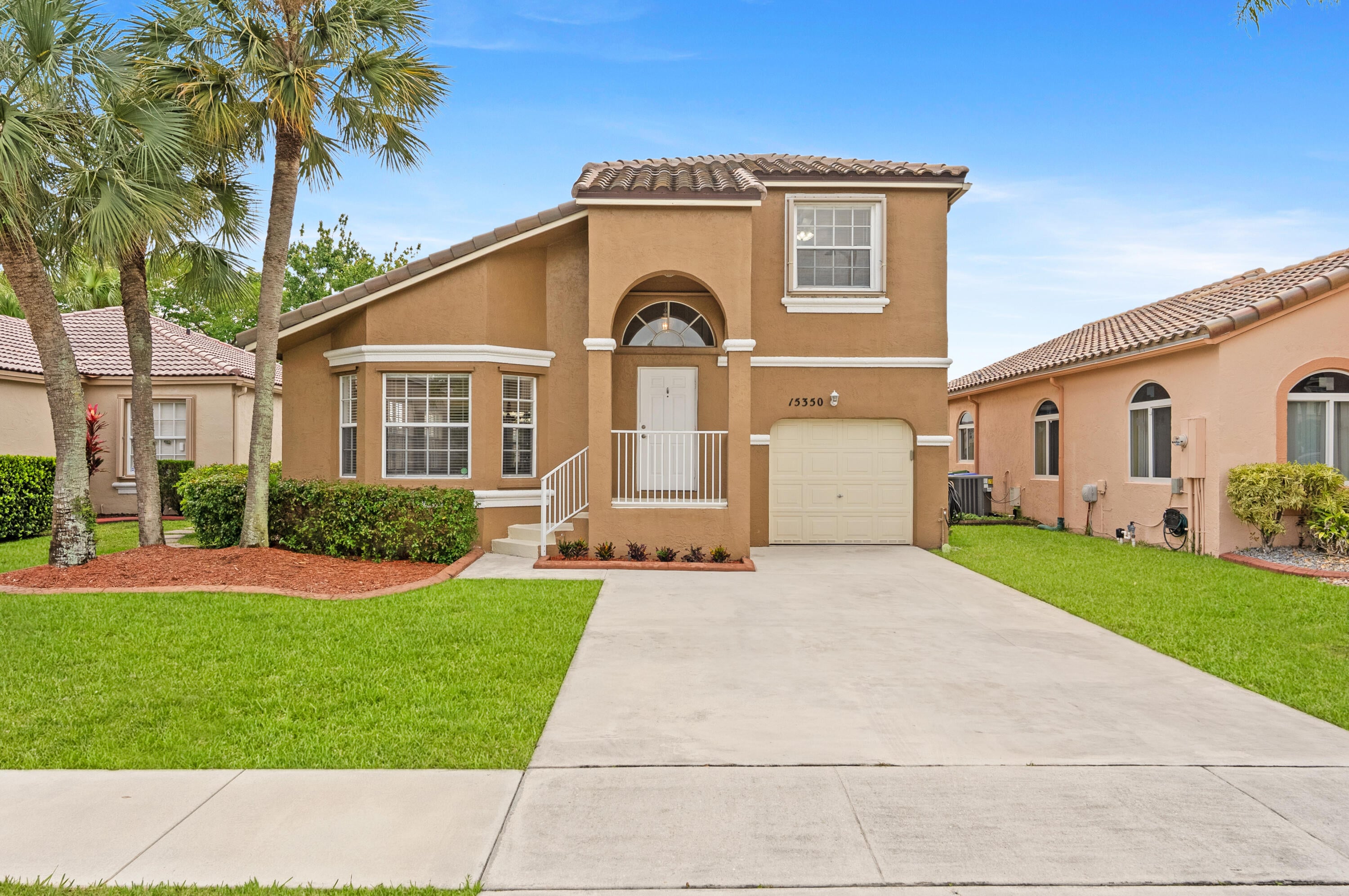 3BR – SingleFamilyResidence at 15350 NW 6th Court
