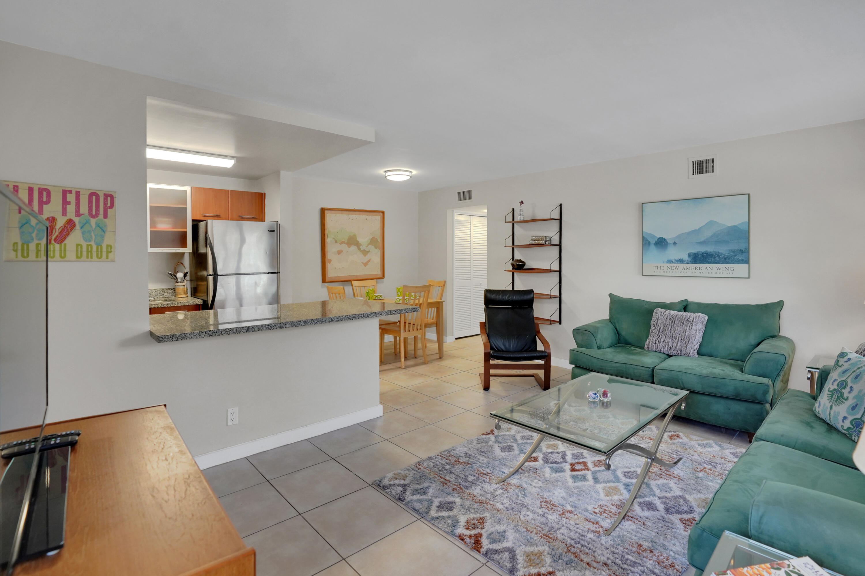1BR – Apartment at 3212 NE 9th #A104