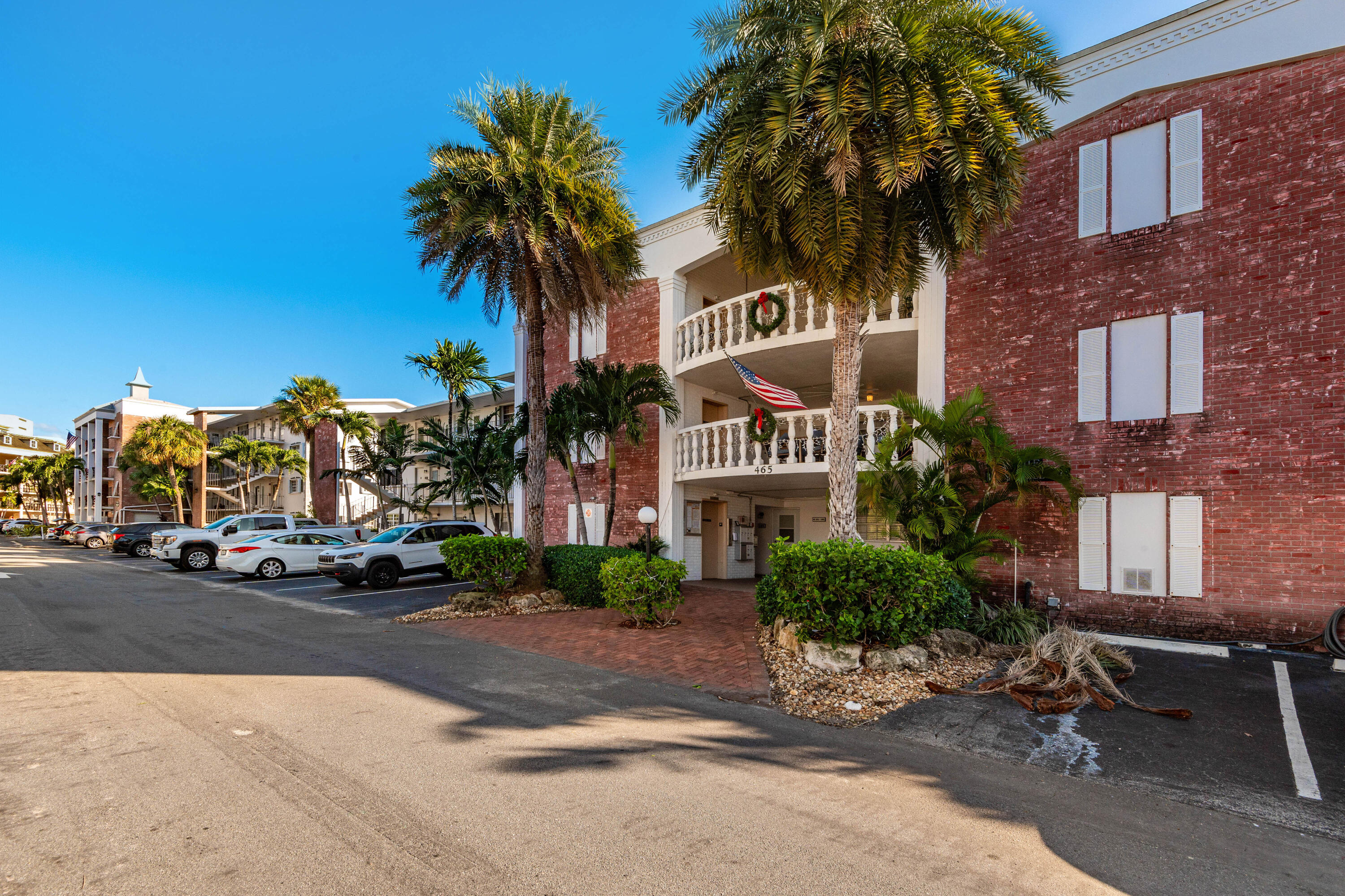 2BR – StockCooperative at 465 Paradise Isle Boulevard #110