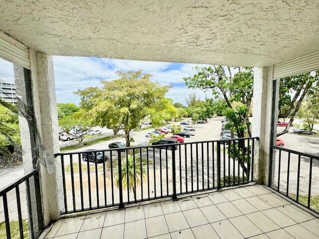 2BR – Condominium at 3300 Spanish Moss Terrace #302