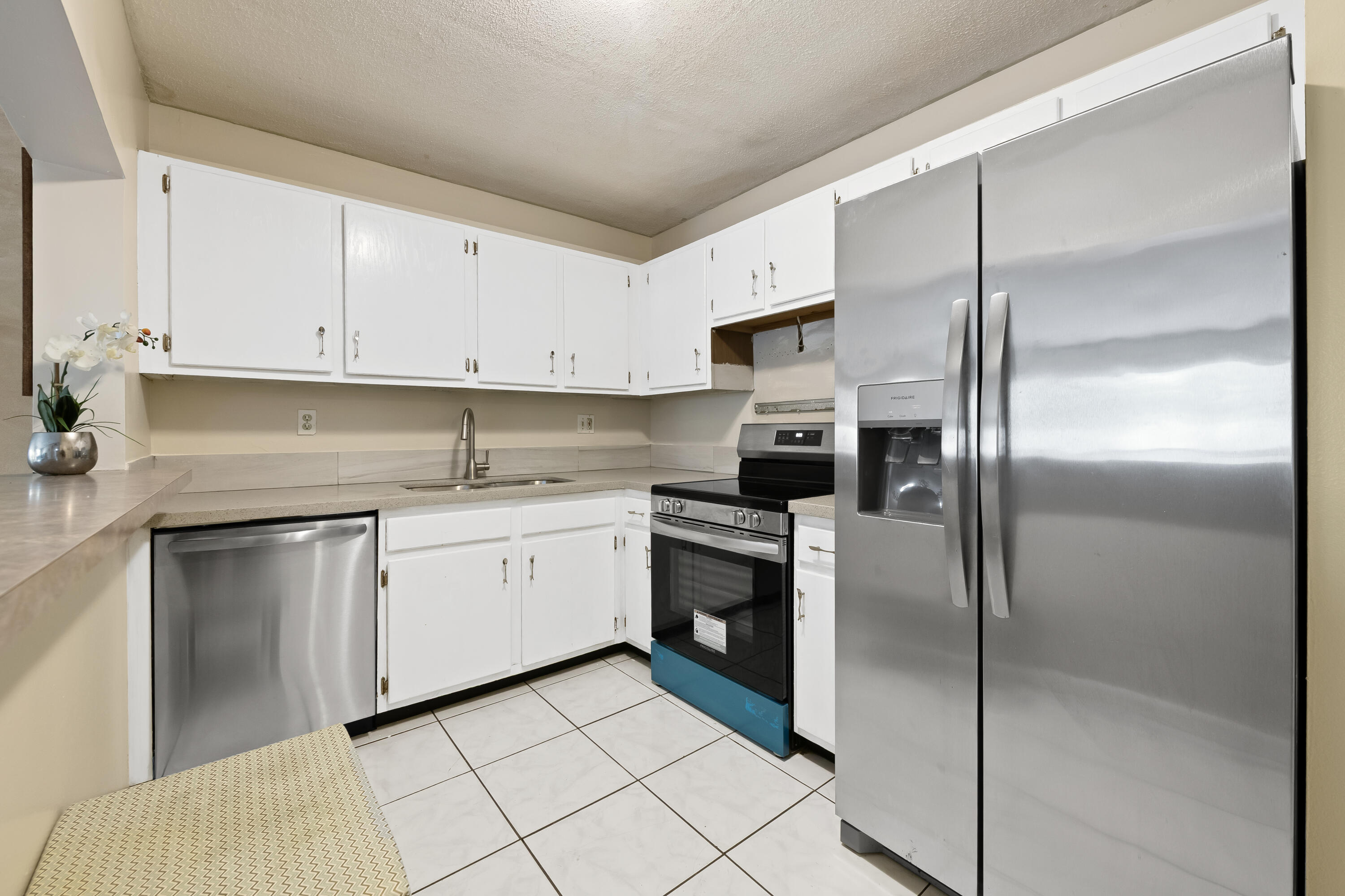 2BR – Condominium at 4278 NW 89th Avenue #204