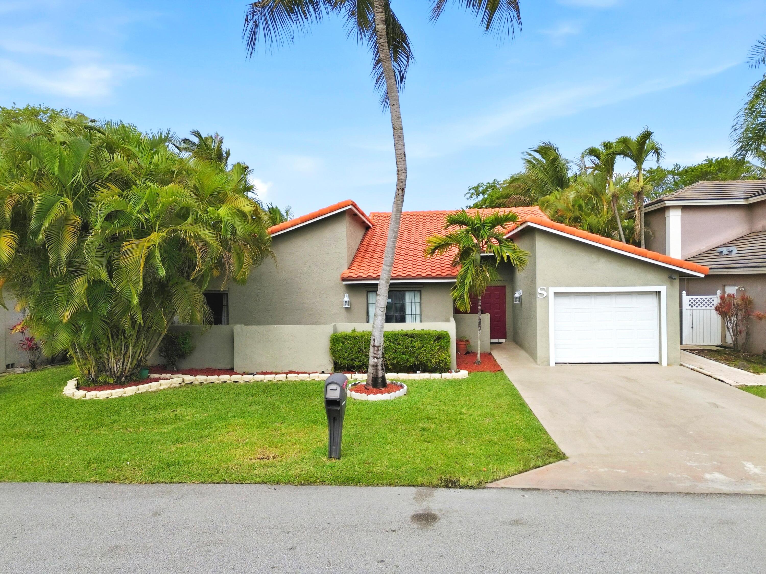 5BR – SingleFamilyResidence at 263 NW 48th Avenue