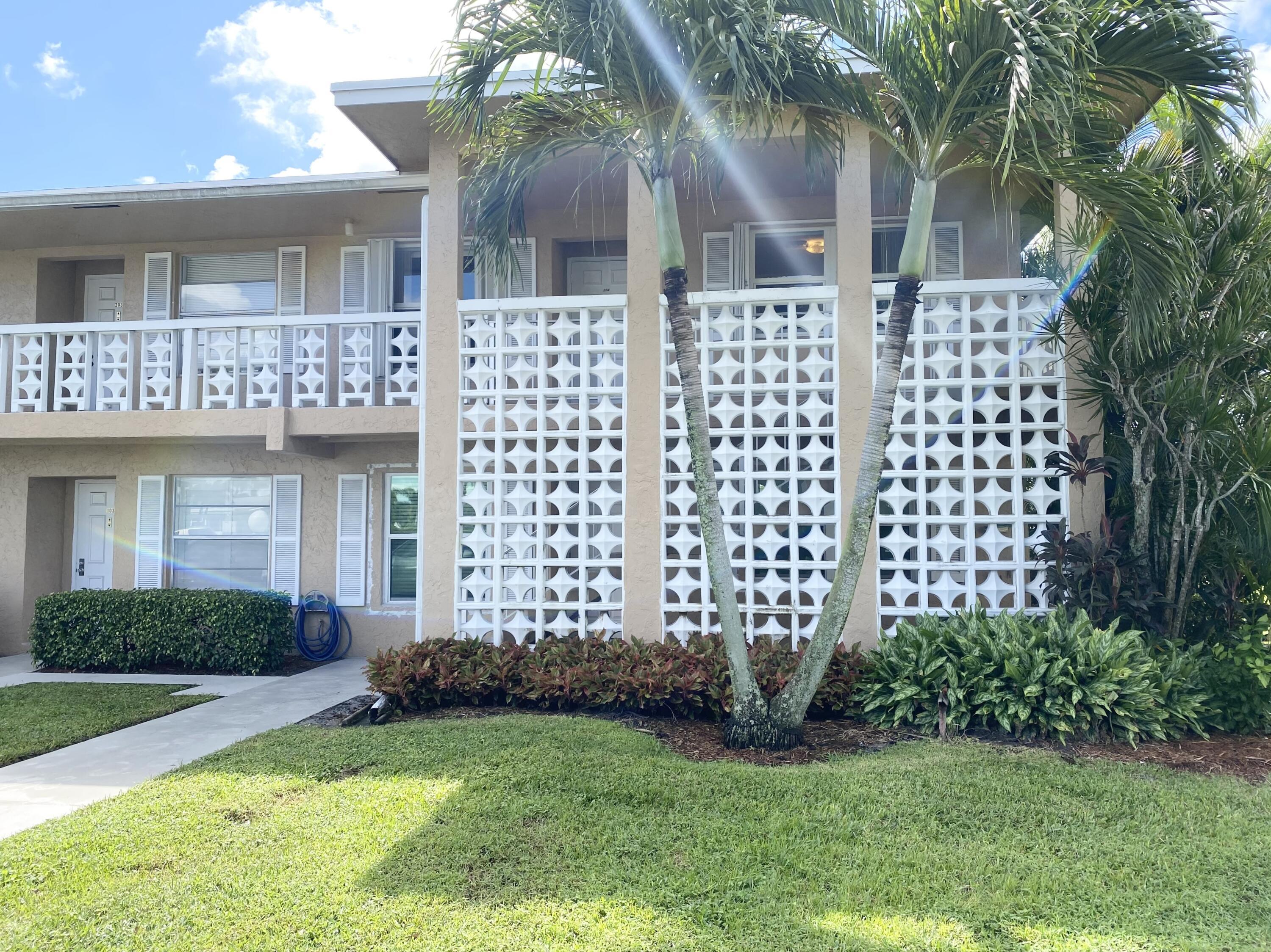 2BR – Condominium at 2480 Juniper Drive #204