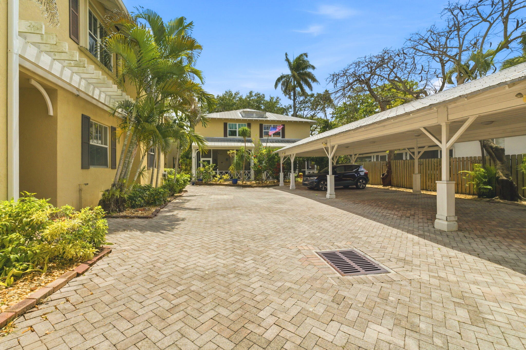 2BR – Townhouse at 1220 W Las Olas Boulevard #1220