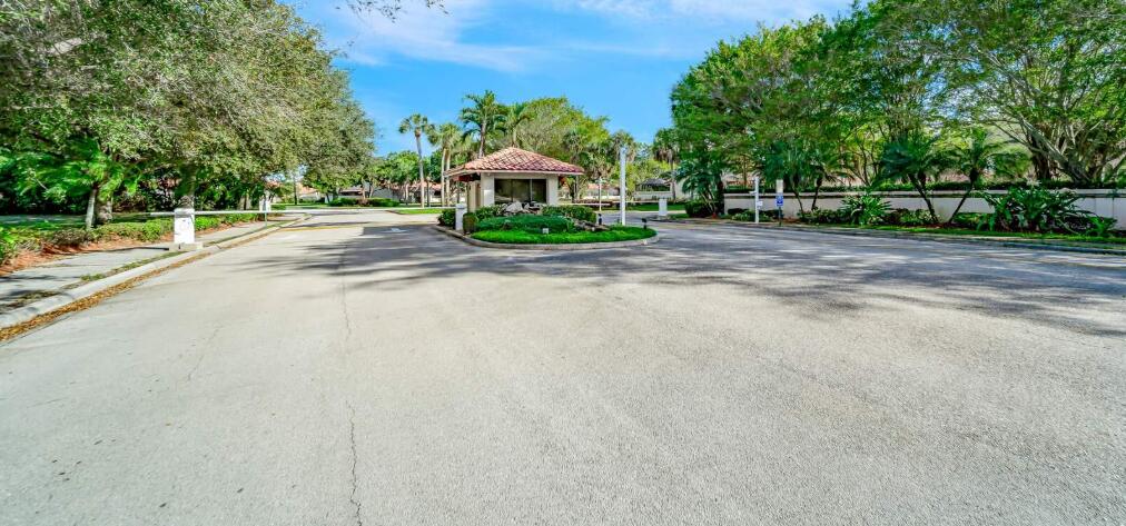 3BR – RNT at 20020 Rima Circle #20020