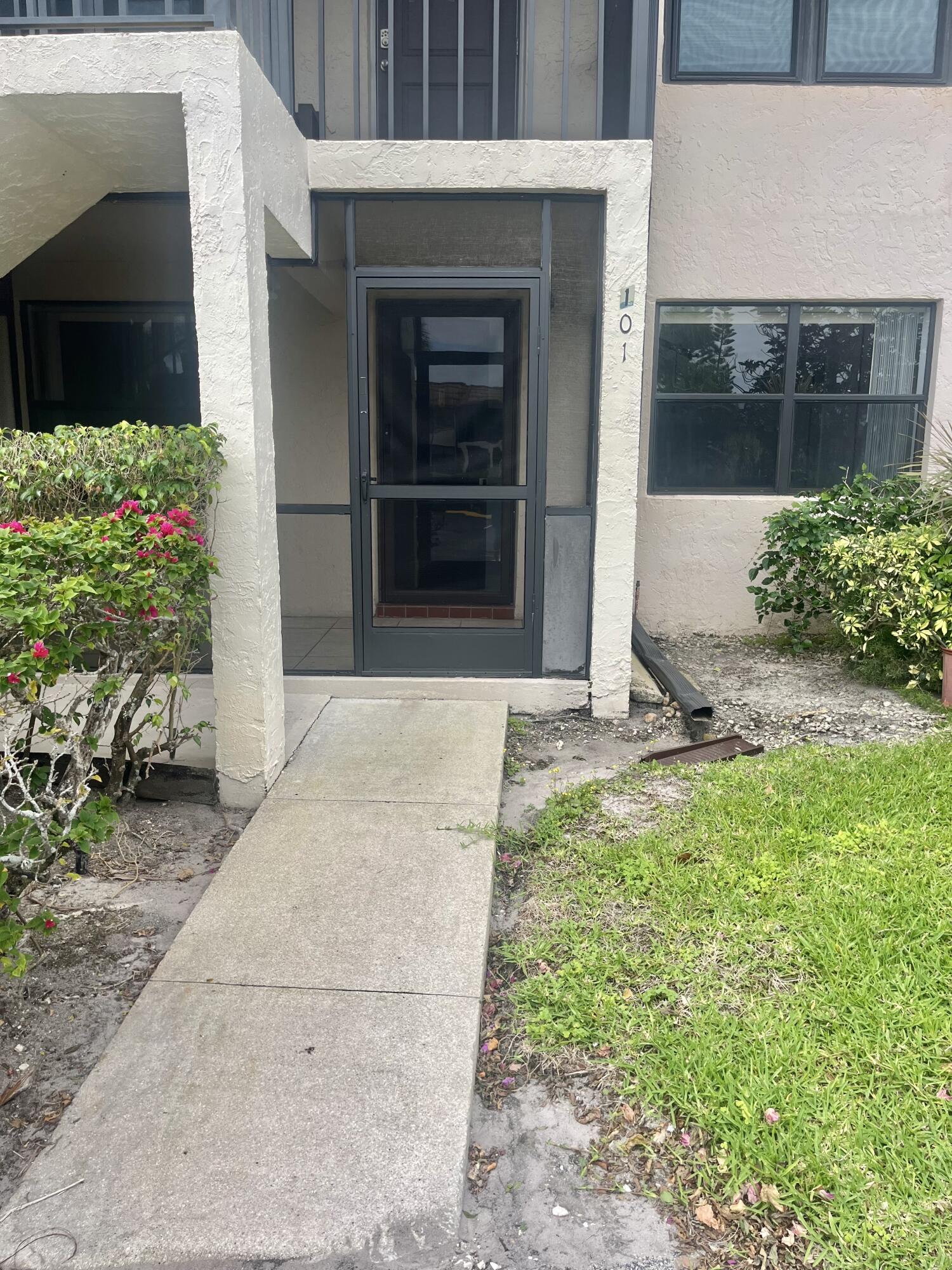 2BR – Condominium at 7178 Golf Colony Court #101