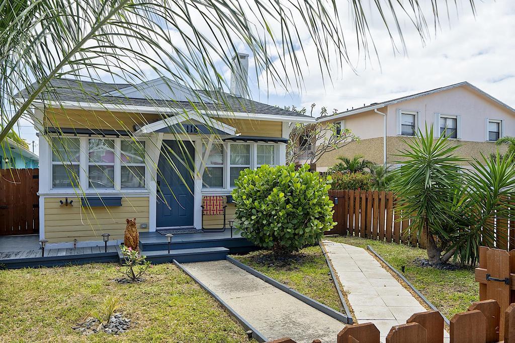 2BR – SingleFamilyResidence at 118 S J Street