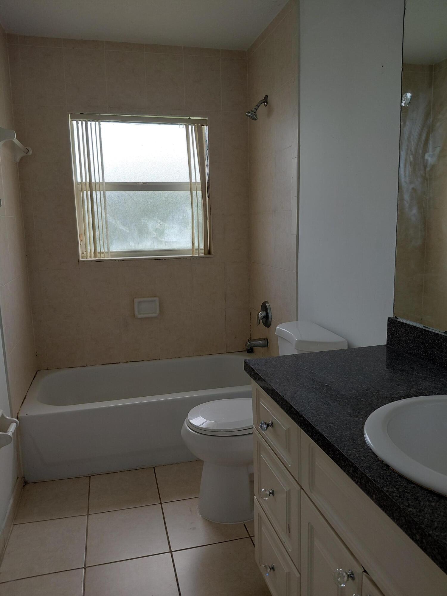 3BR – ManufacturedHome at 647 Latona Avenue
