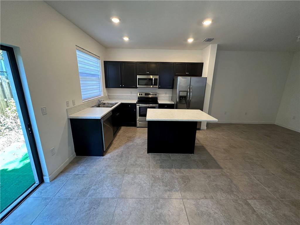 3BR – Condominium at 377 NE 208th Terrace #377