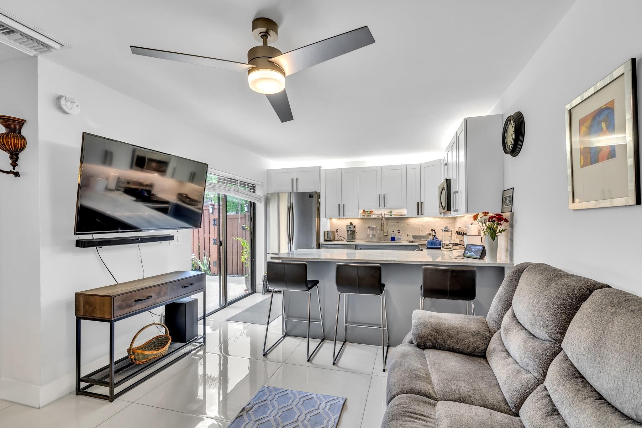 2BR – Townhouse at 2776 SW 15th Street