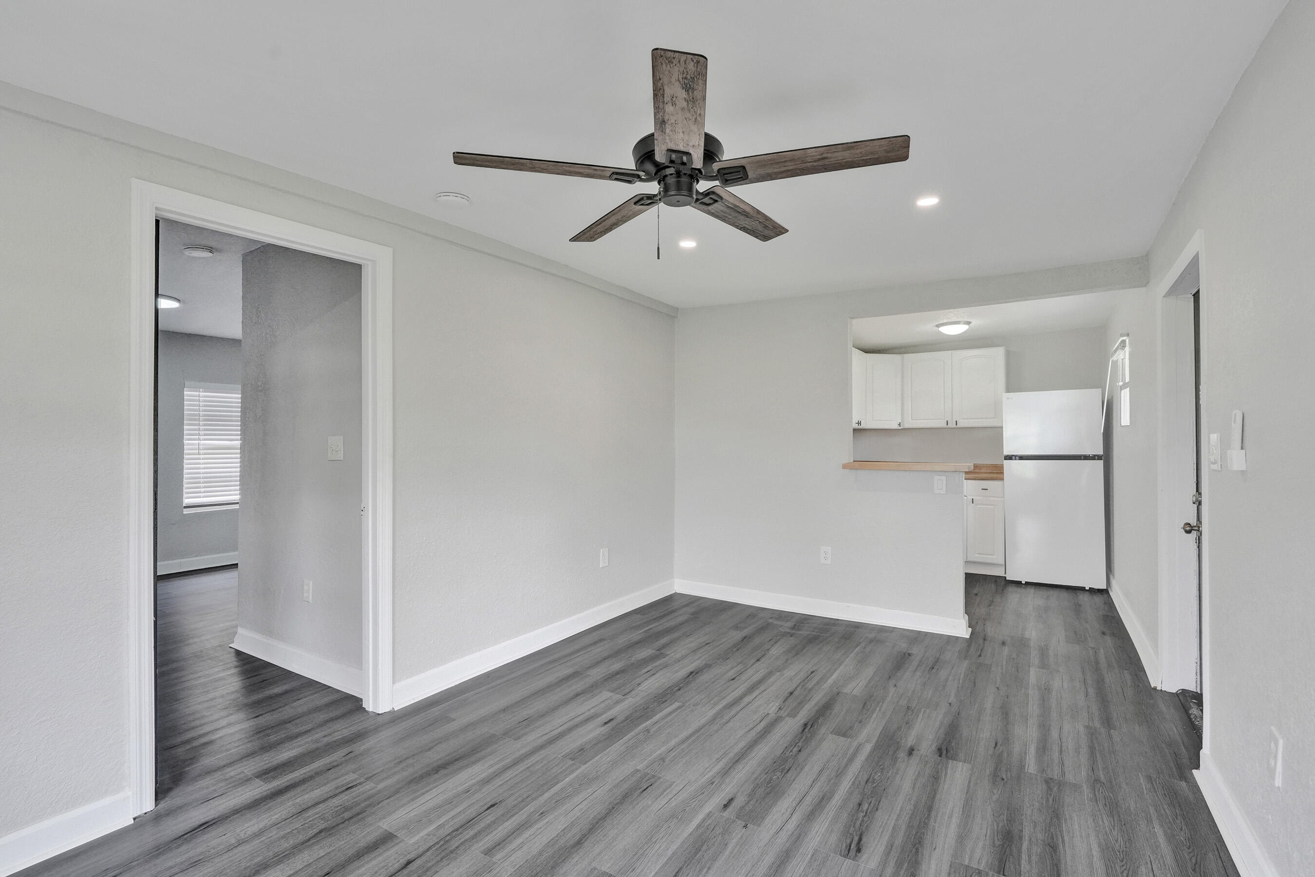 1BR – Apartment at 234 NE 14th Avenue #1