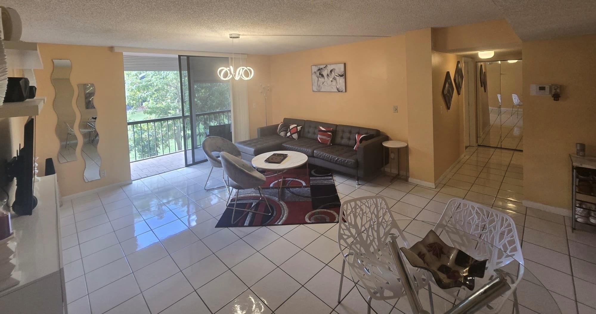 2BR – Condominium at 5160 Las Verdes Circle #217