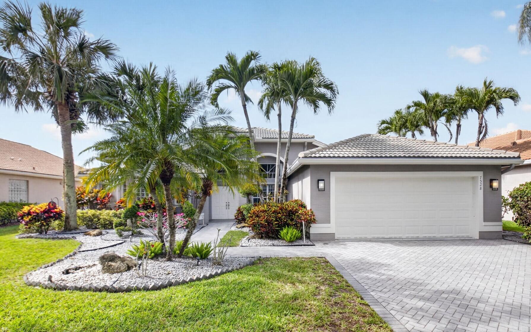 3BR – SingleFamilyResidence at 7528 Tarpon Cove Circle