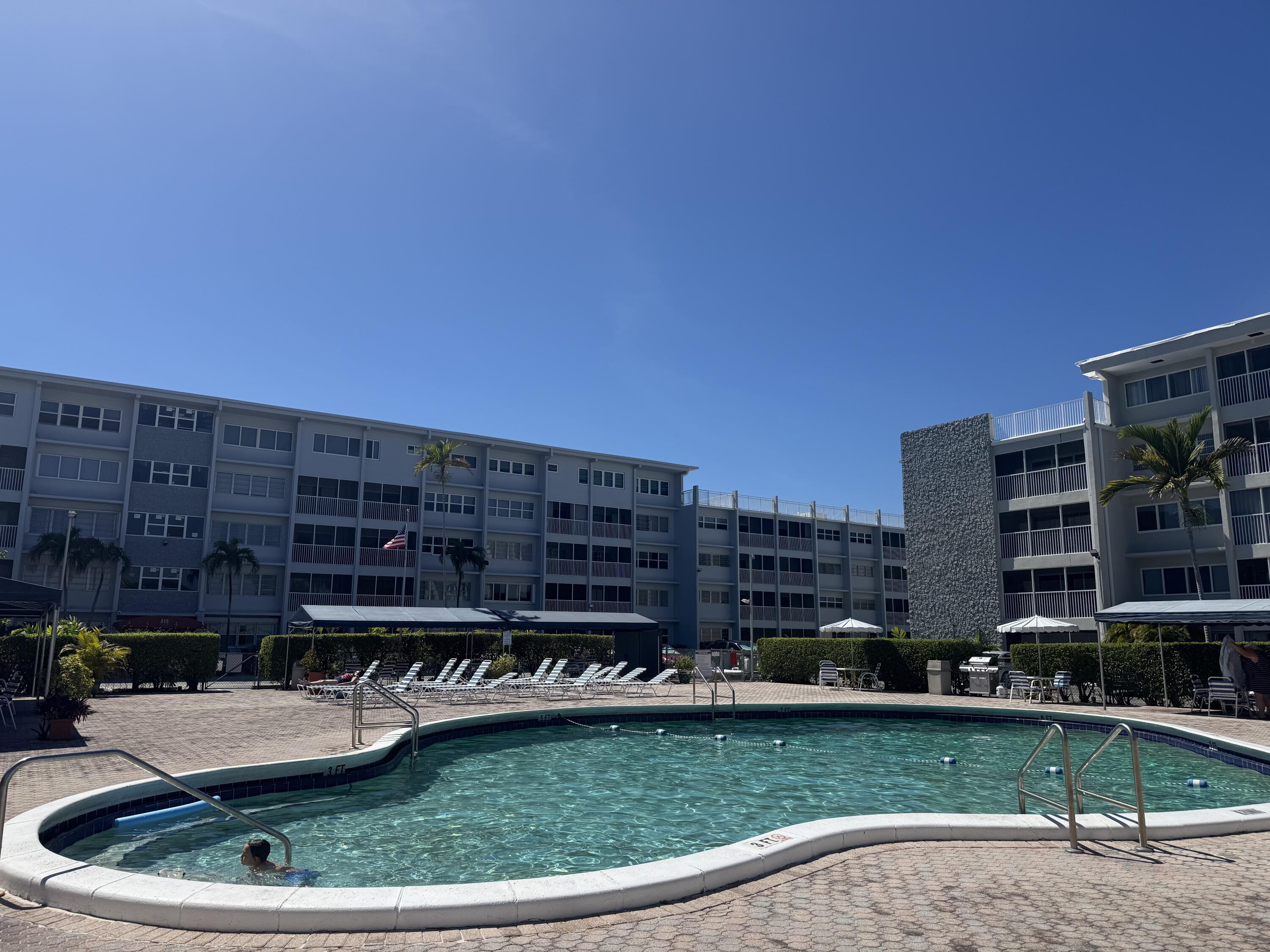 1BR – Condominium at 330 SE 2nd Street #303h