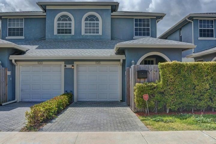 3BR – Townhouse at 1135 NE 3rd Avenue