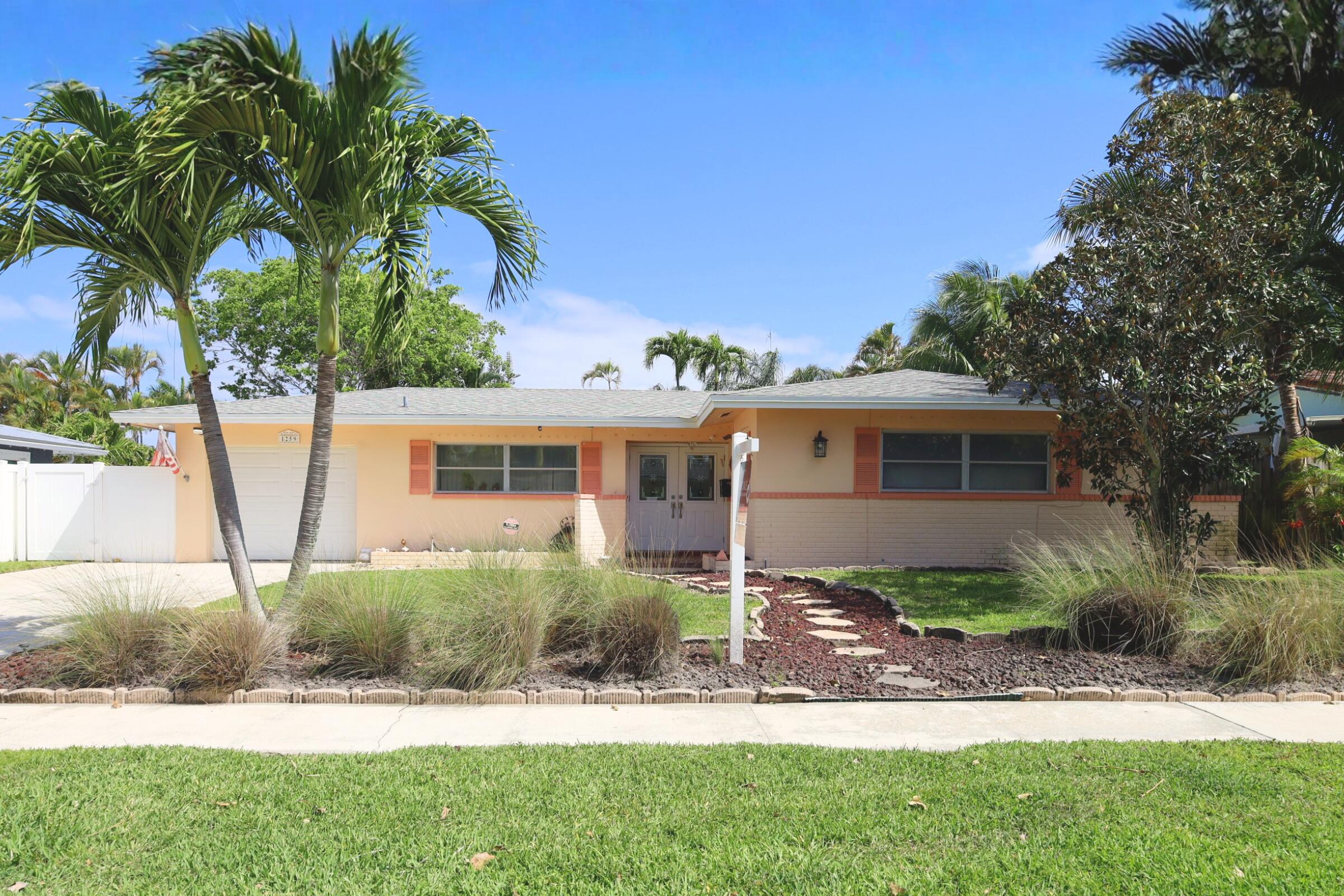 3BR – SingleFamilyResidence at 1259 SW 7th Street