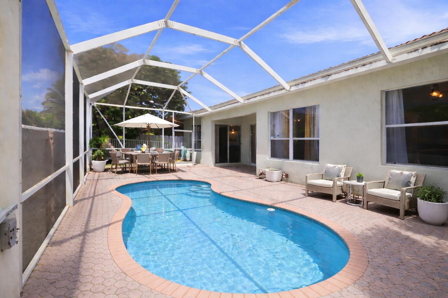 5BR – SingleFamilyResidence at 3500 SW 144th Avenue