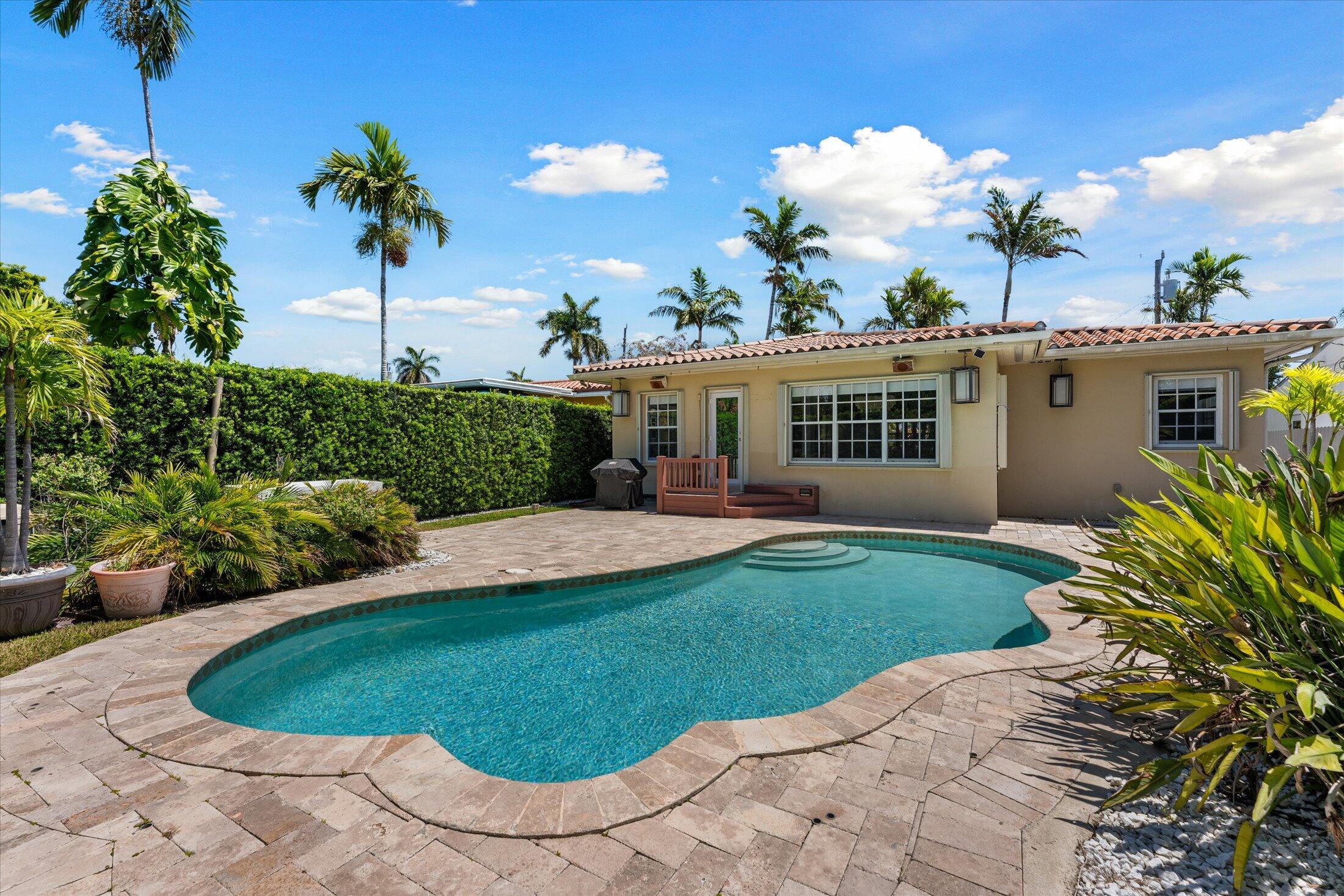 3BR – SingleFamilyResidence at 8934 Emerson Avenue