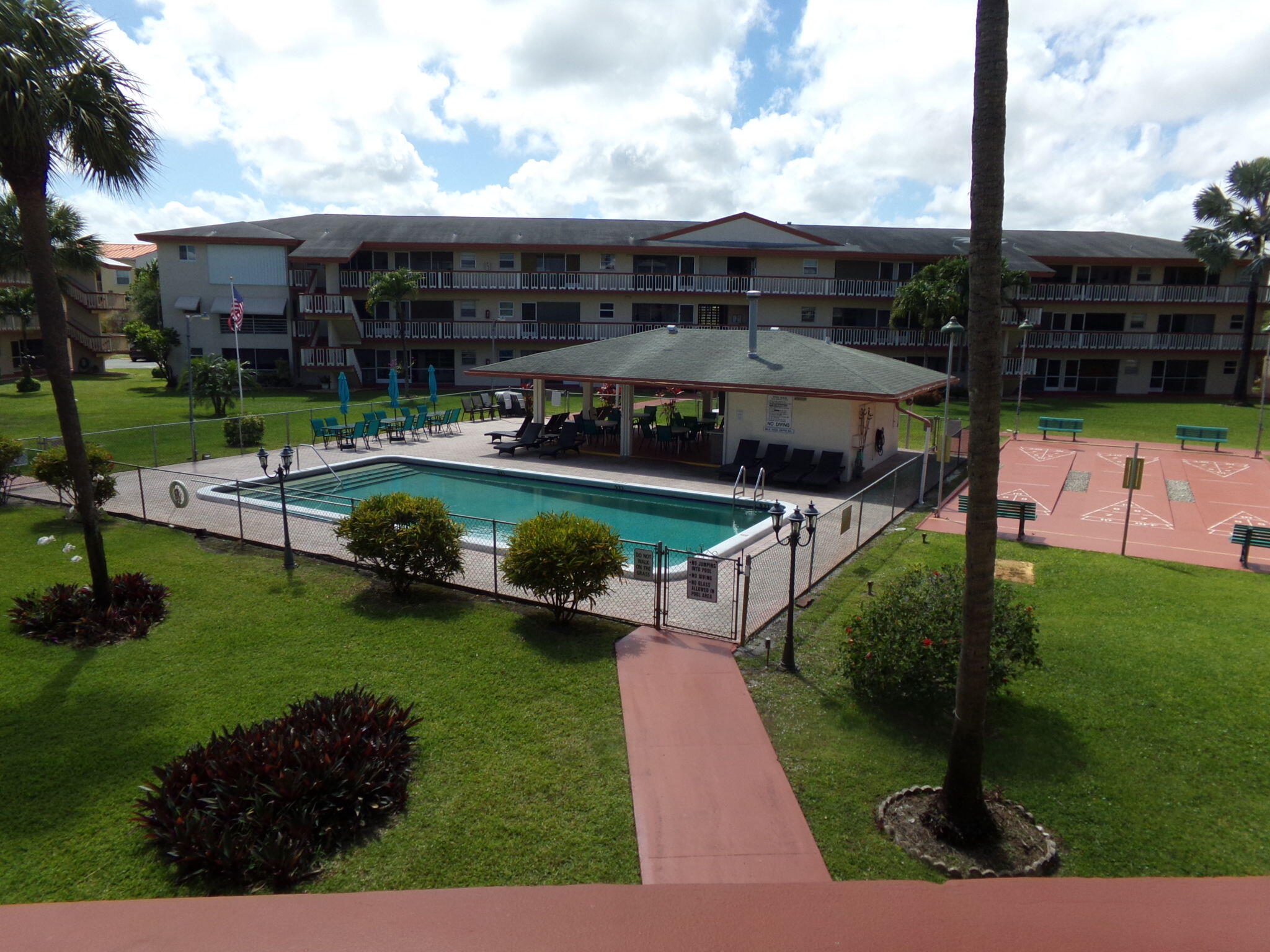 1BR – Condominium at 5300 Washington Street #P234