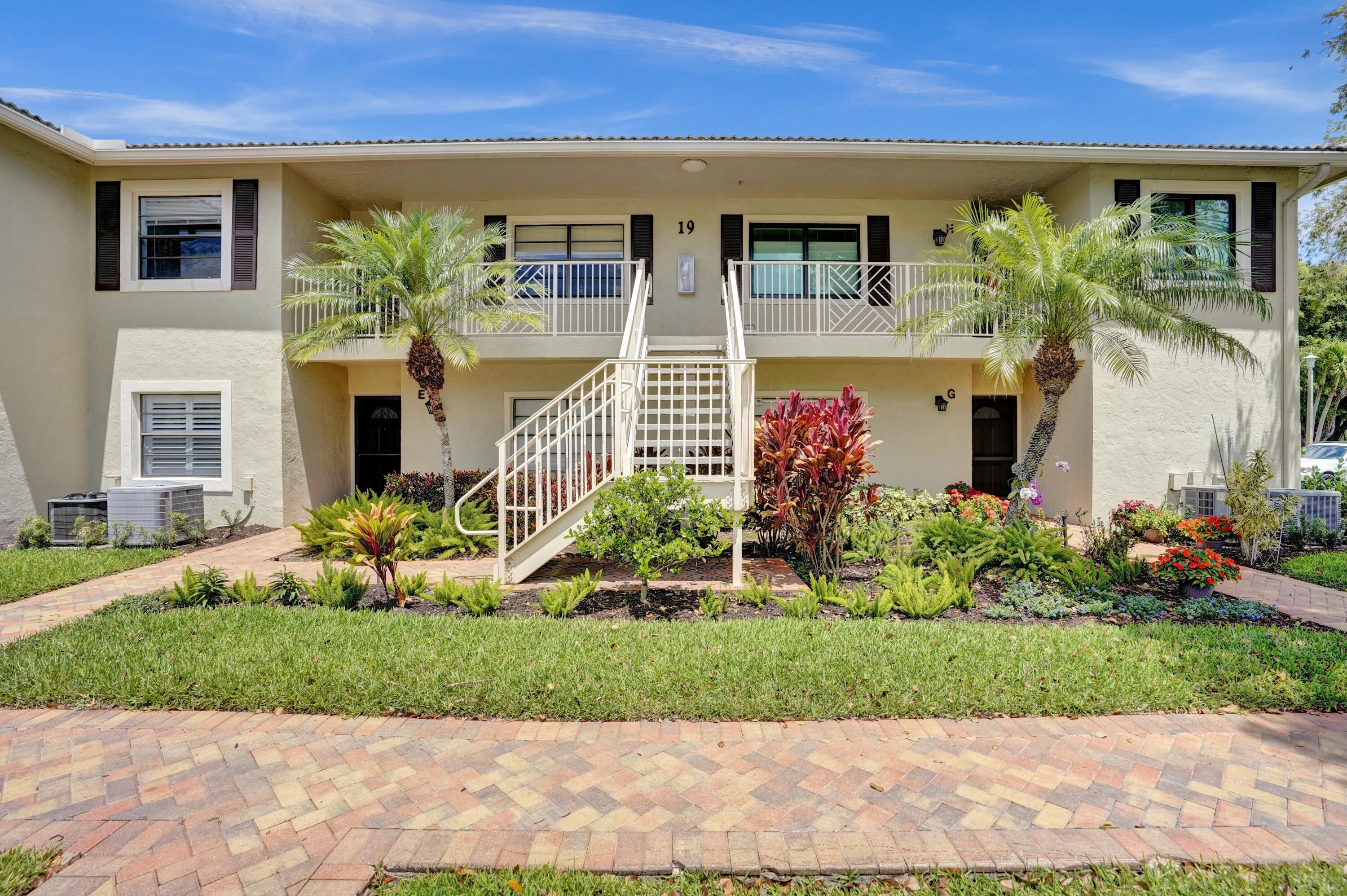 2BR – Condominium at 19 Stratford Drive E #Unit F