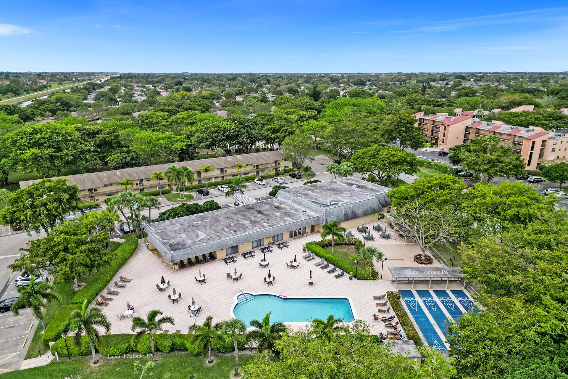 2BR – Condominium at 201 NW 76th Avenue #203