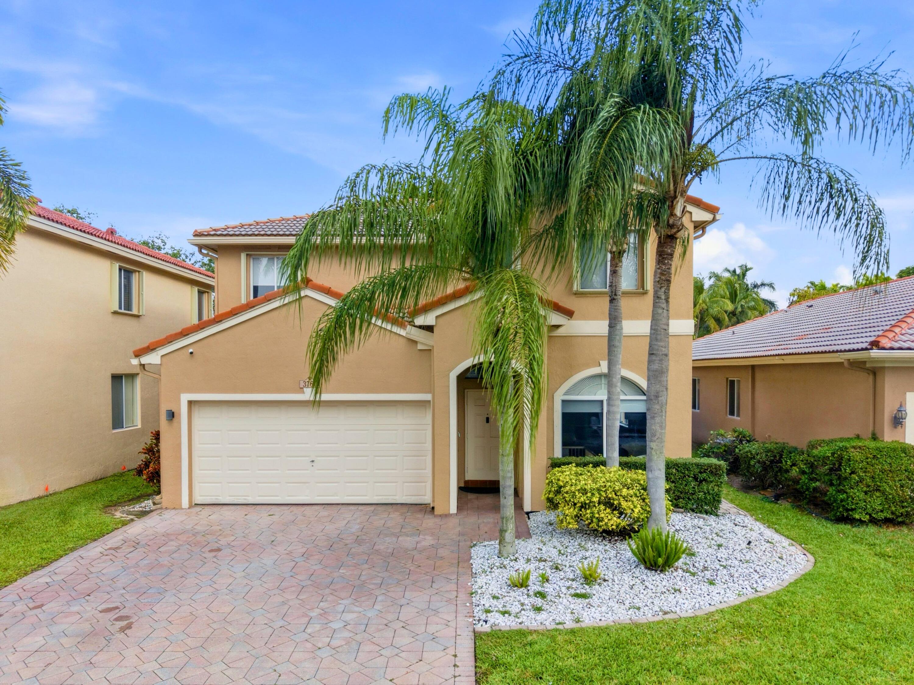 4BR – SingleFamilyResidence at 3767 Pebblebrook Manor