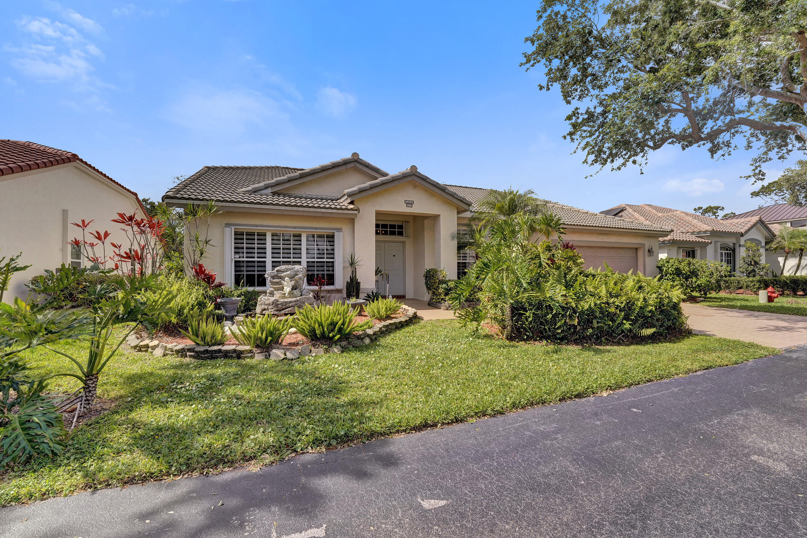 4BR – SingleFamilyResidence at 3460 Dunes Vista Drive