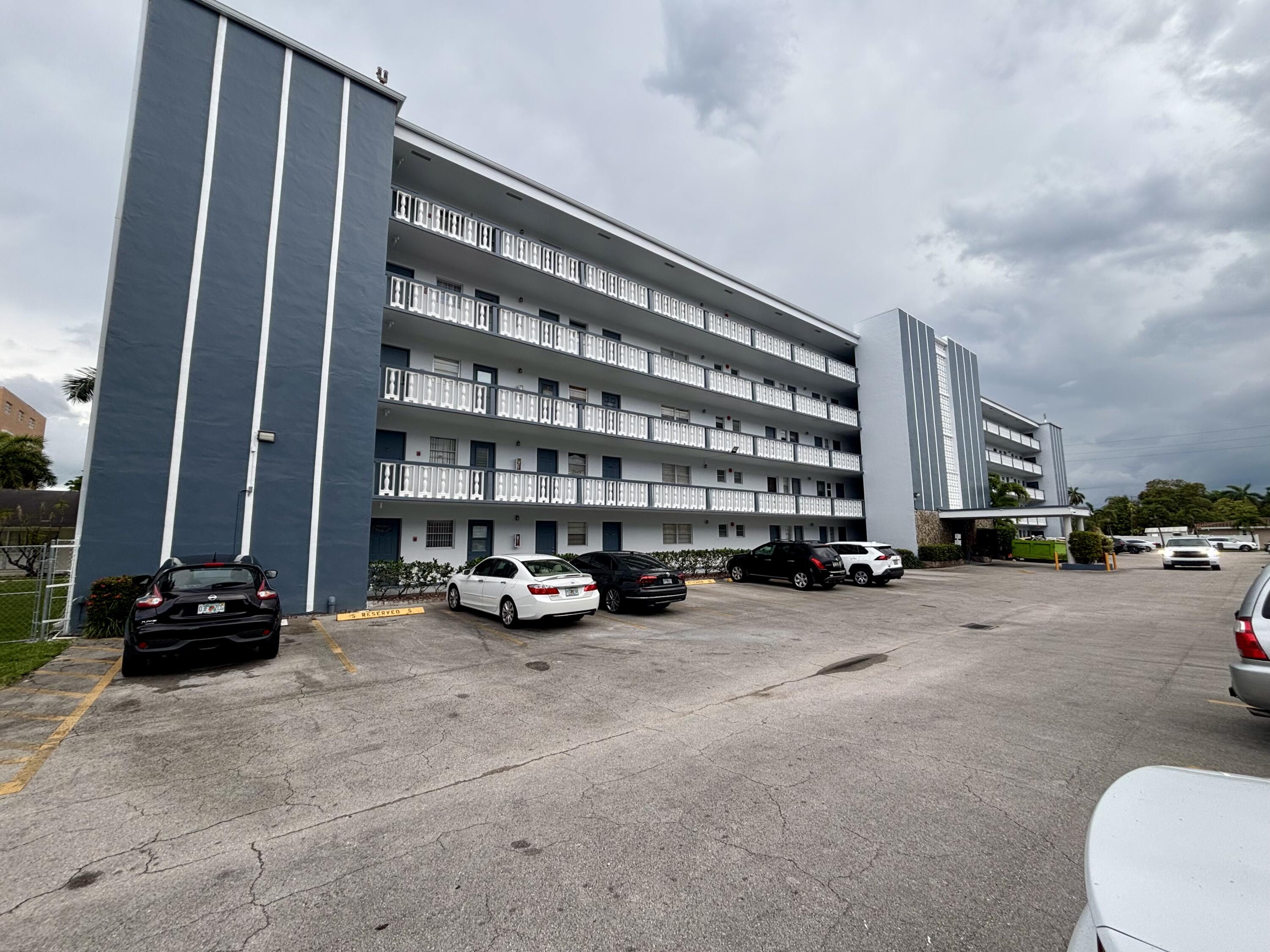 2BR – Condominium at 232 NE 12th Avenue #501