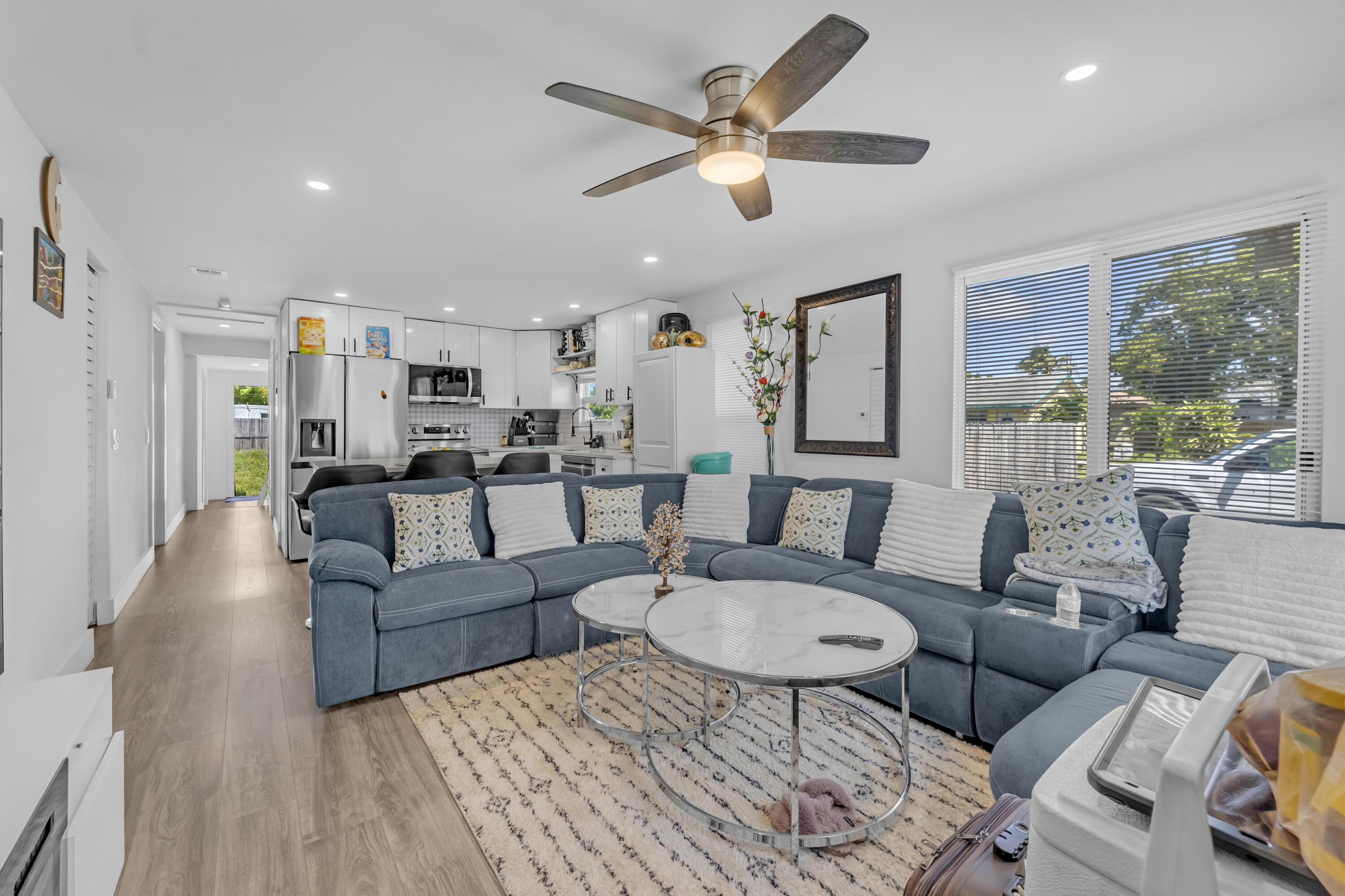 4BR – SingleFamilyResidence at 621 NW 15th Avenue