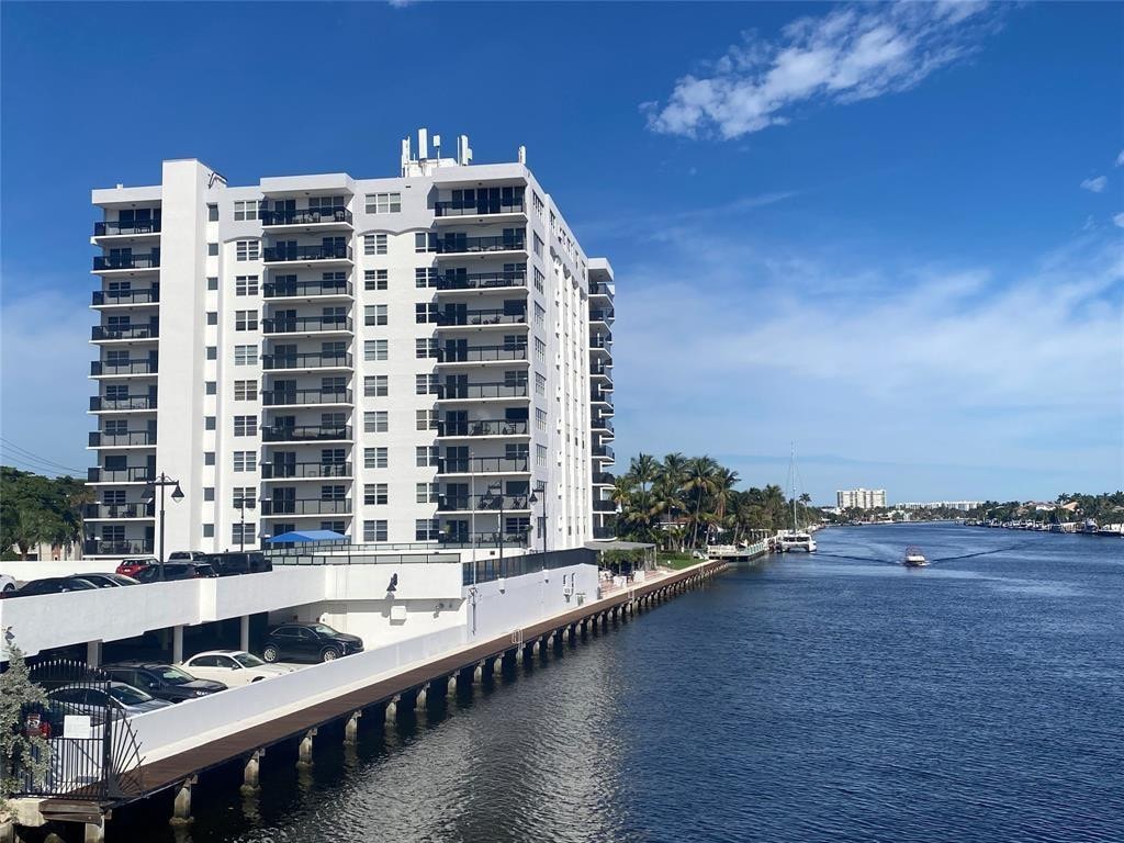 1BR – Condominium at 5100 Dupont Boulevard #3k