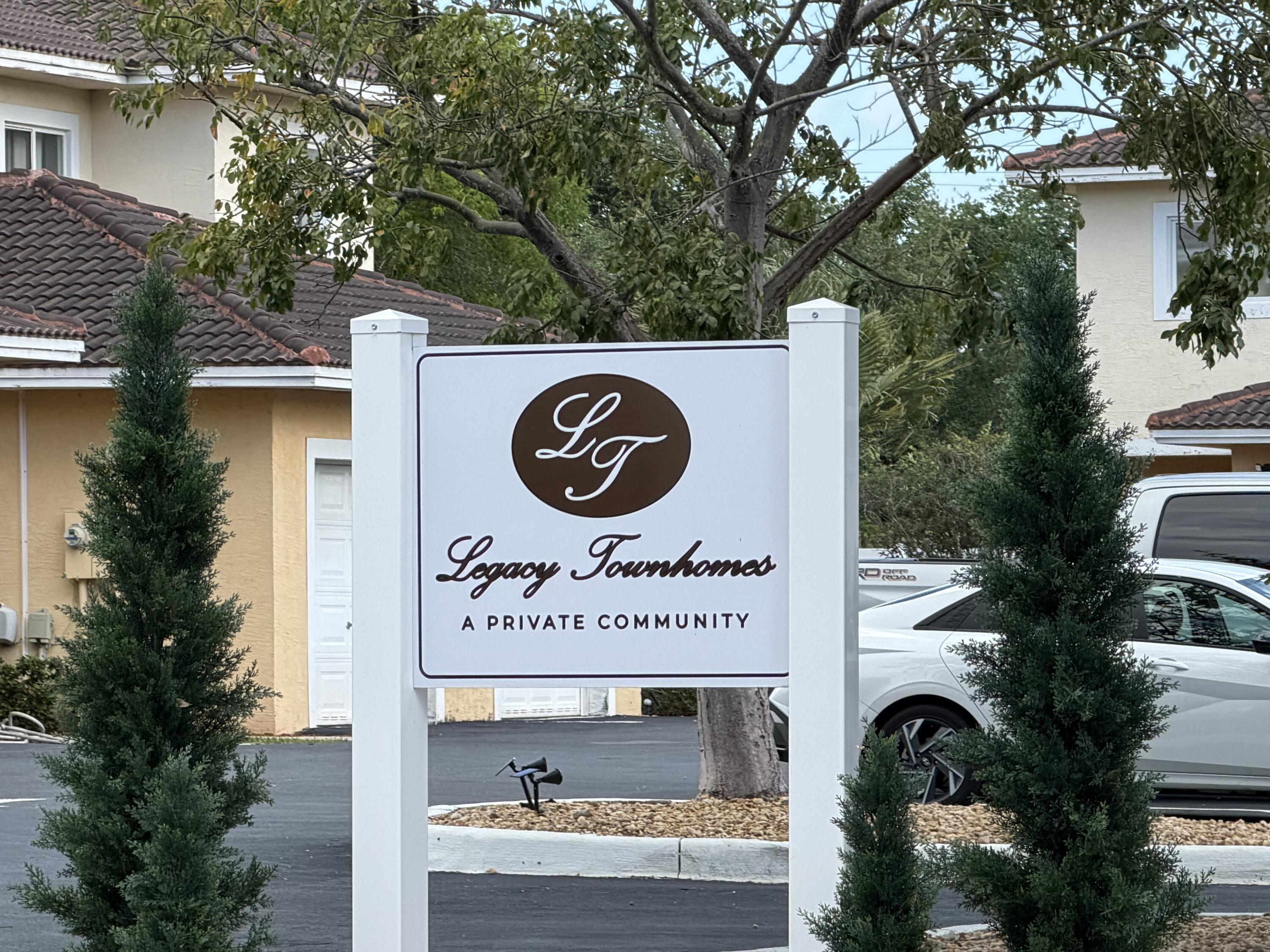 3BR – Townhouse at 2769 NW 13th Street #6