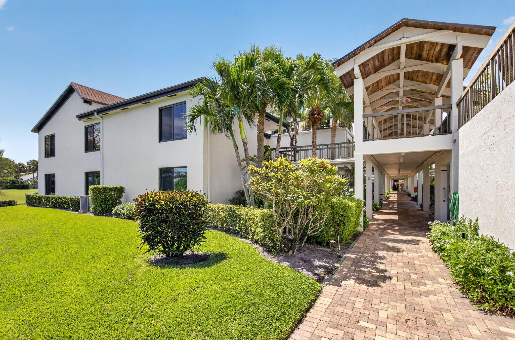 2BR – Condominium at 900 Greensward Lane #G110