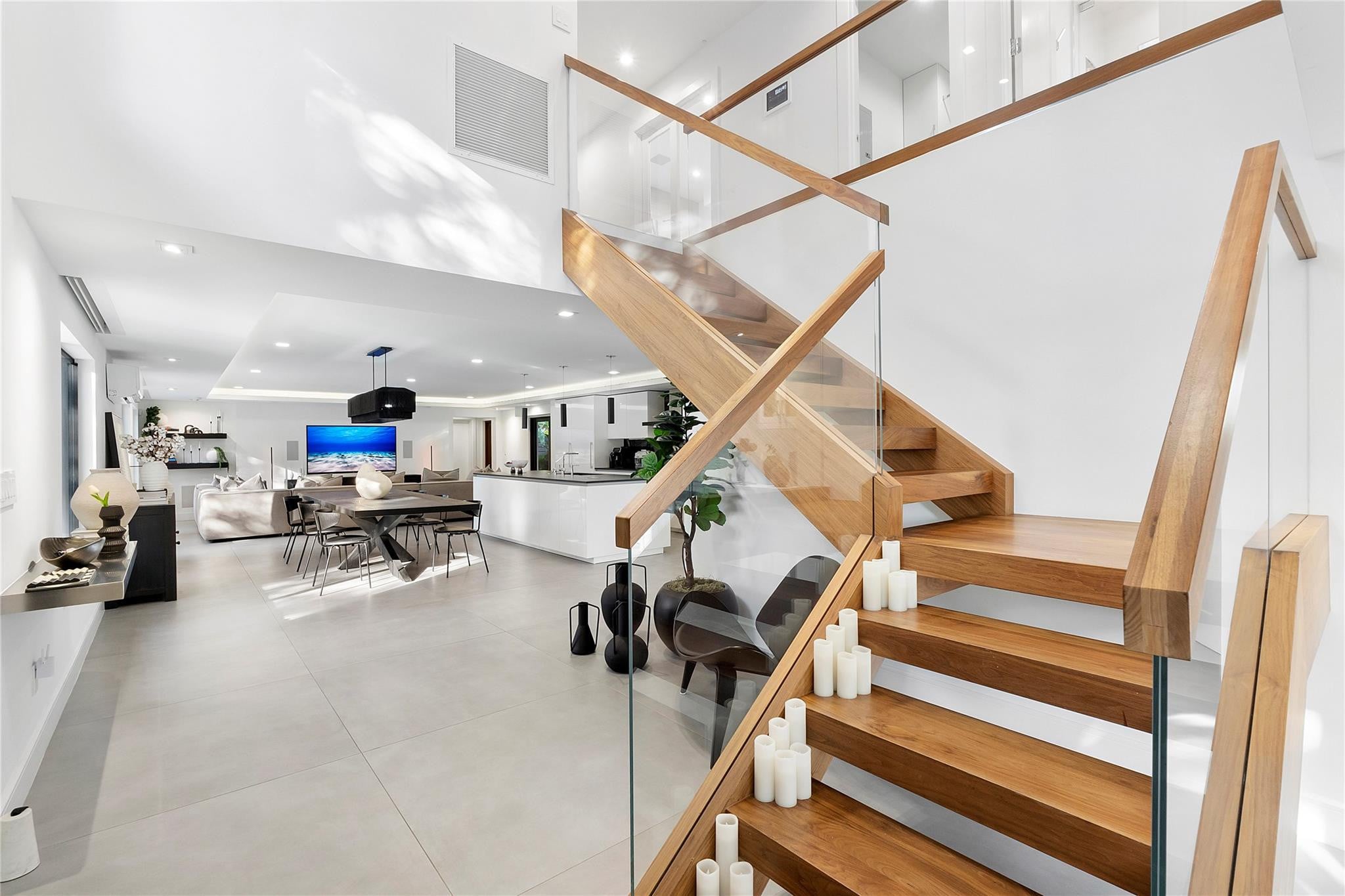 5BR – SingleFamilyResidence at 500 NE 14th Avenue
