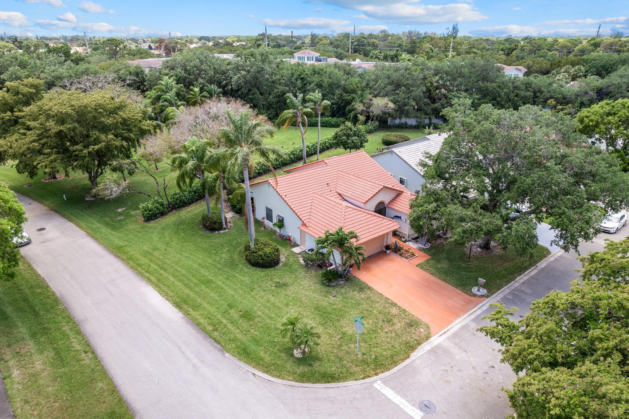 3BR – SingleFamilyResidence at 8521 Leeway Lane
