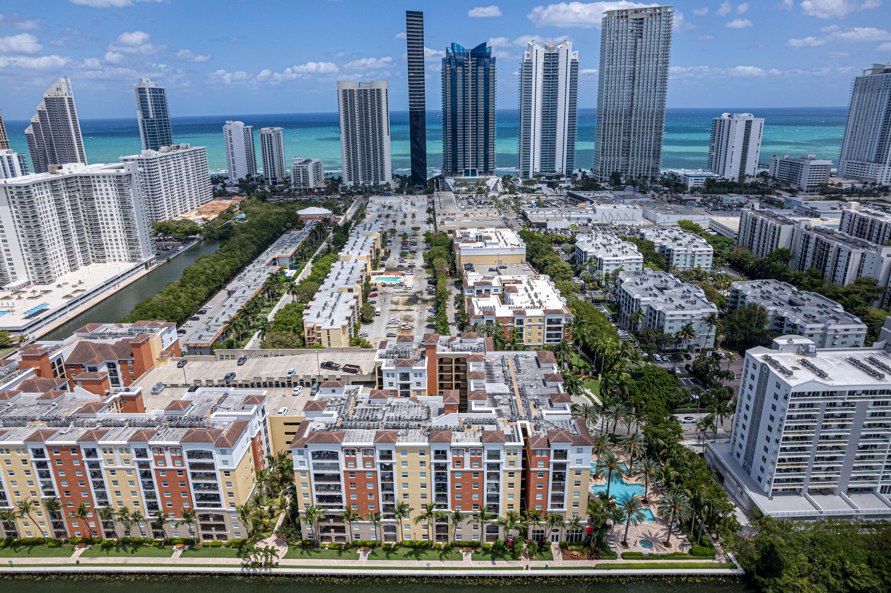 2BR – Condominium at 17100 N Bay Road #Unit 1214