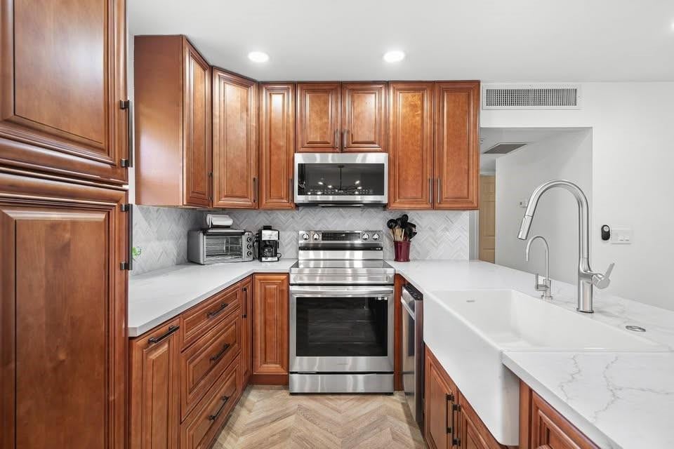 2BR – Condominium at 156 Seville