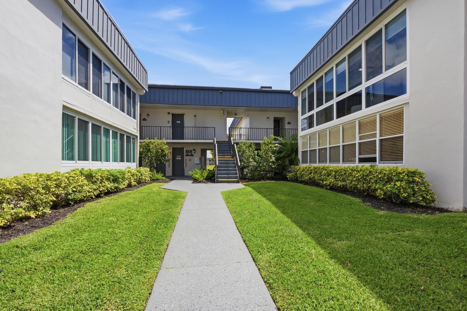 1BR – Condominium at 563 Piedmont L
