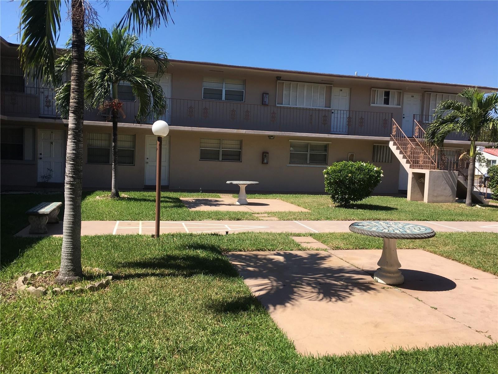 1BR – Condominium at 1710 Mckinley Street #5