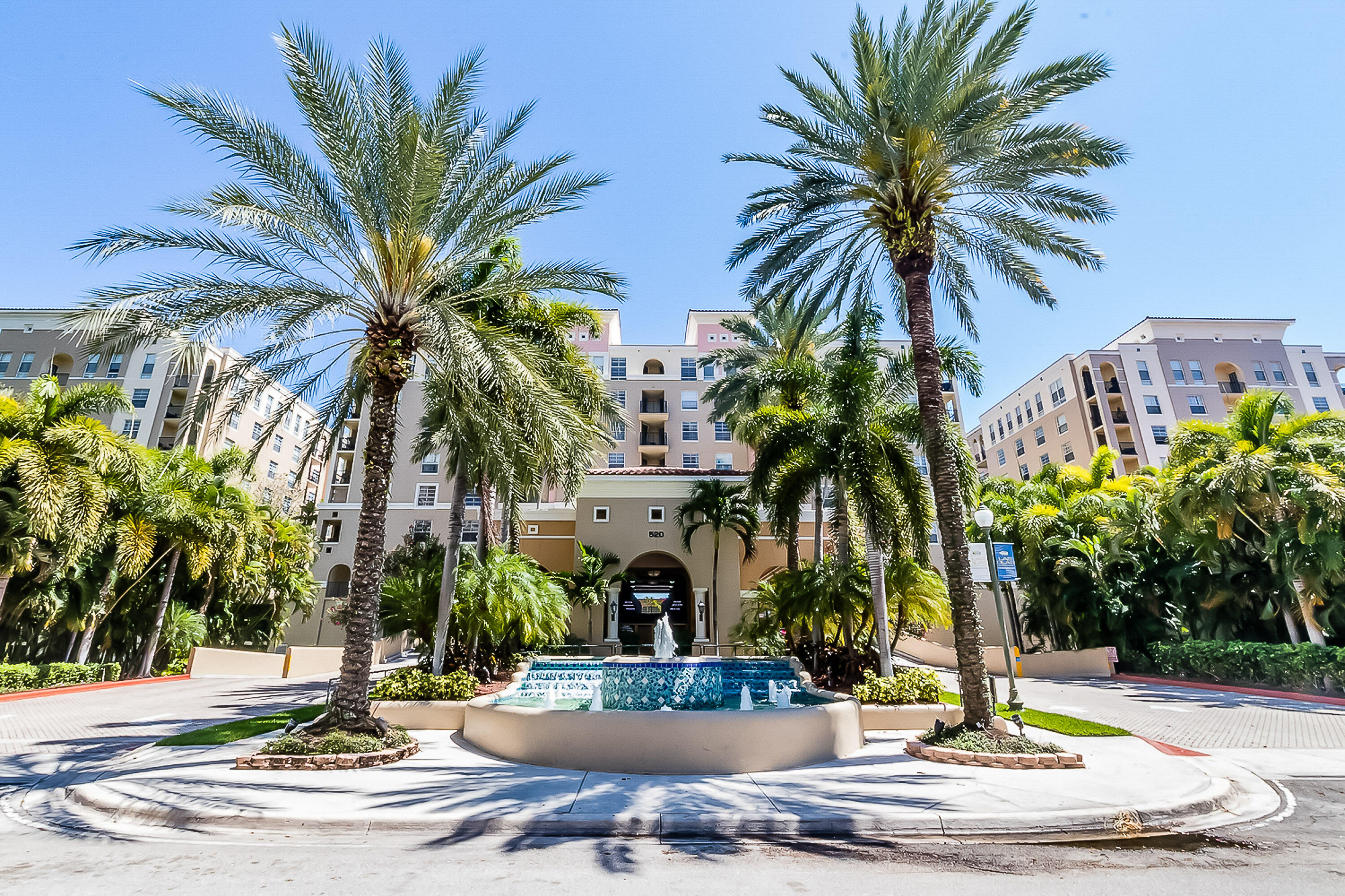 2BR – Condominium at 520 SE 5th Avenue #3208