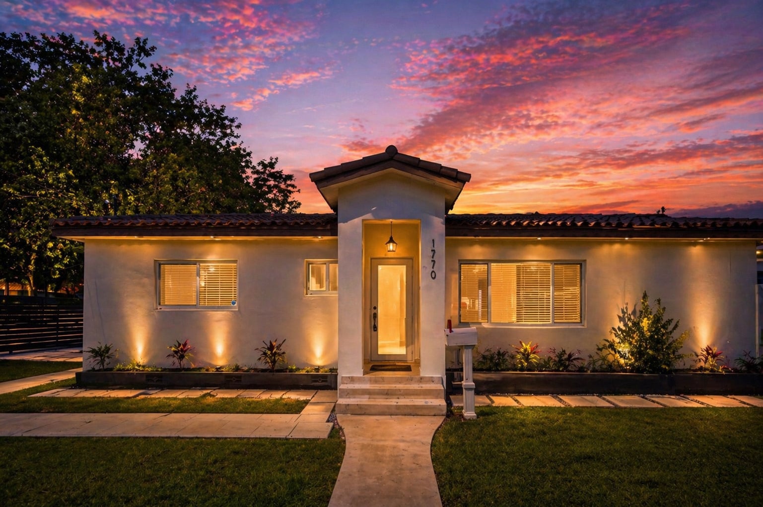 4BR – SingleFamilyResidence at 1770 SW 17th Avenue