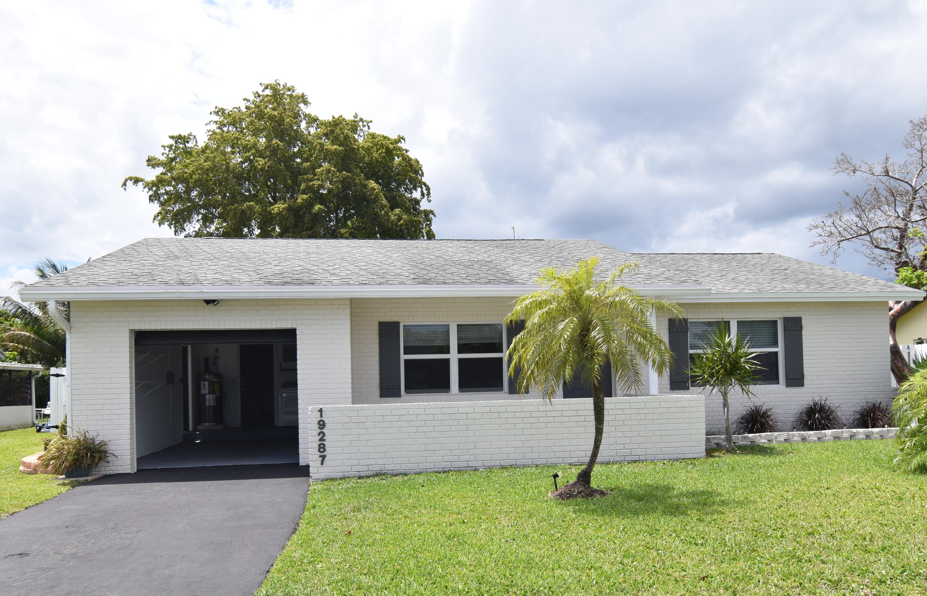 3BR – SingleFamilyResidence at 19287 Liberty Road