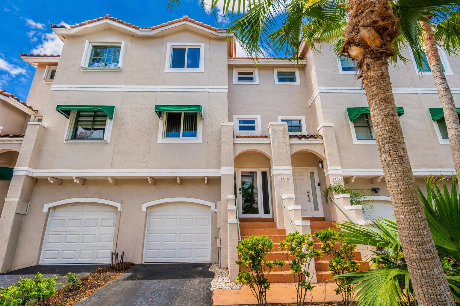 3BR – Townhouse at 12616 NW 14th Court