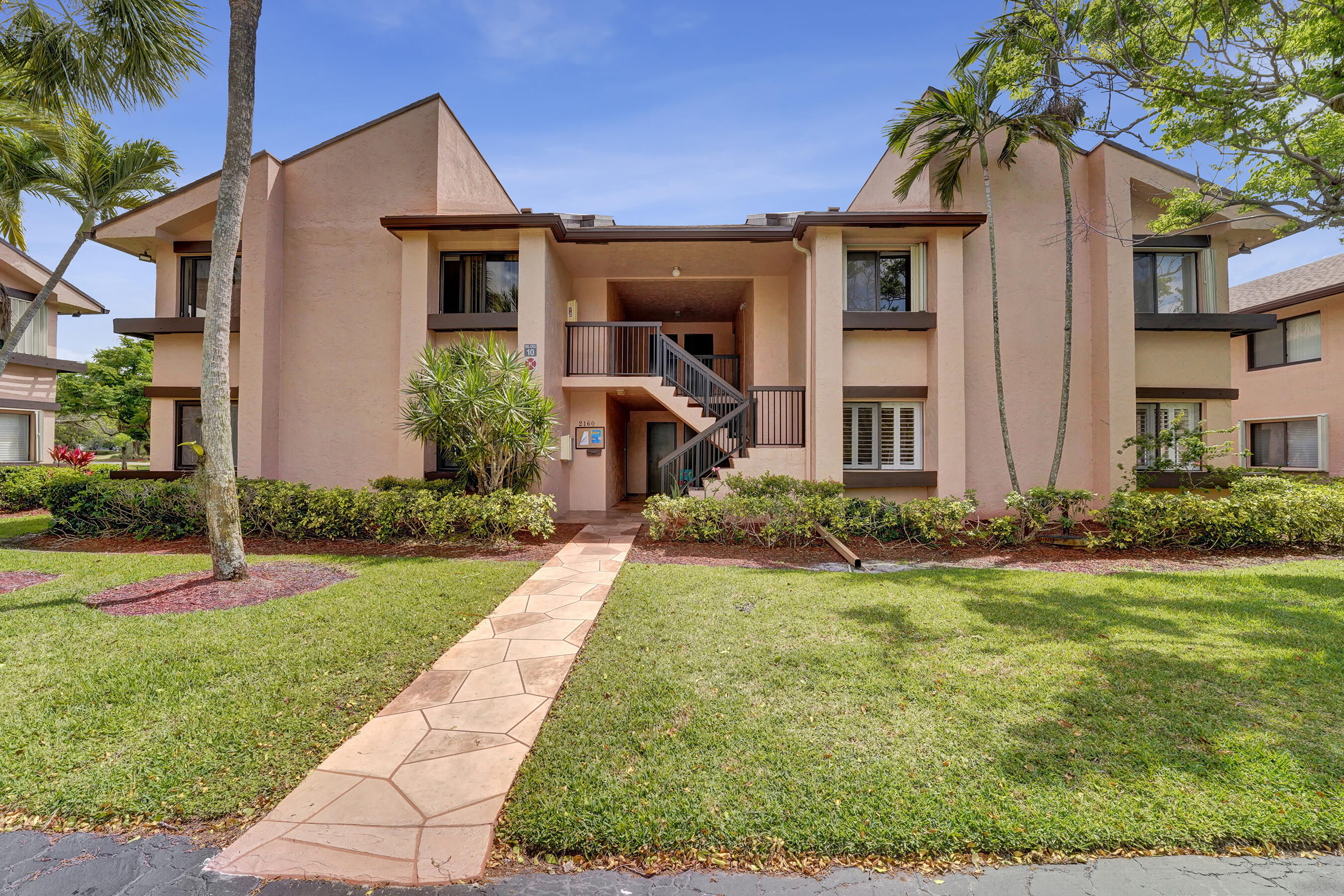 2BR – Condominium at 2160 SW 93 Way #1002