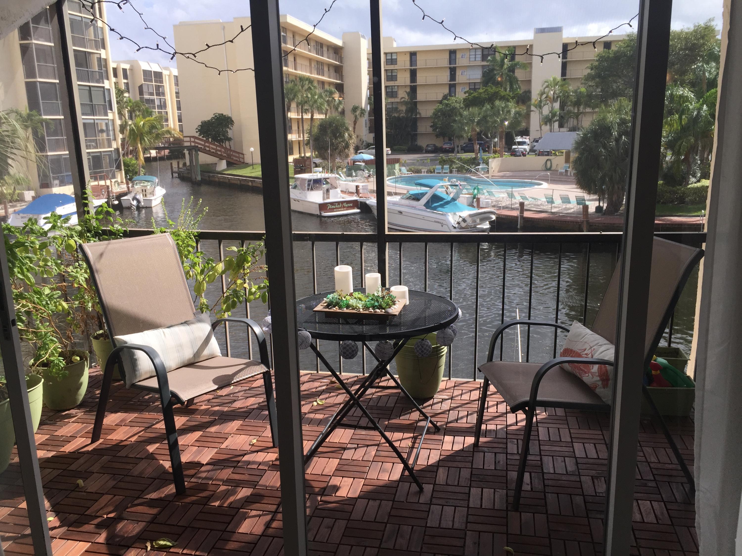 1BR – Condominium at 10 Royal Palm Way #2030