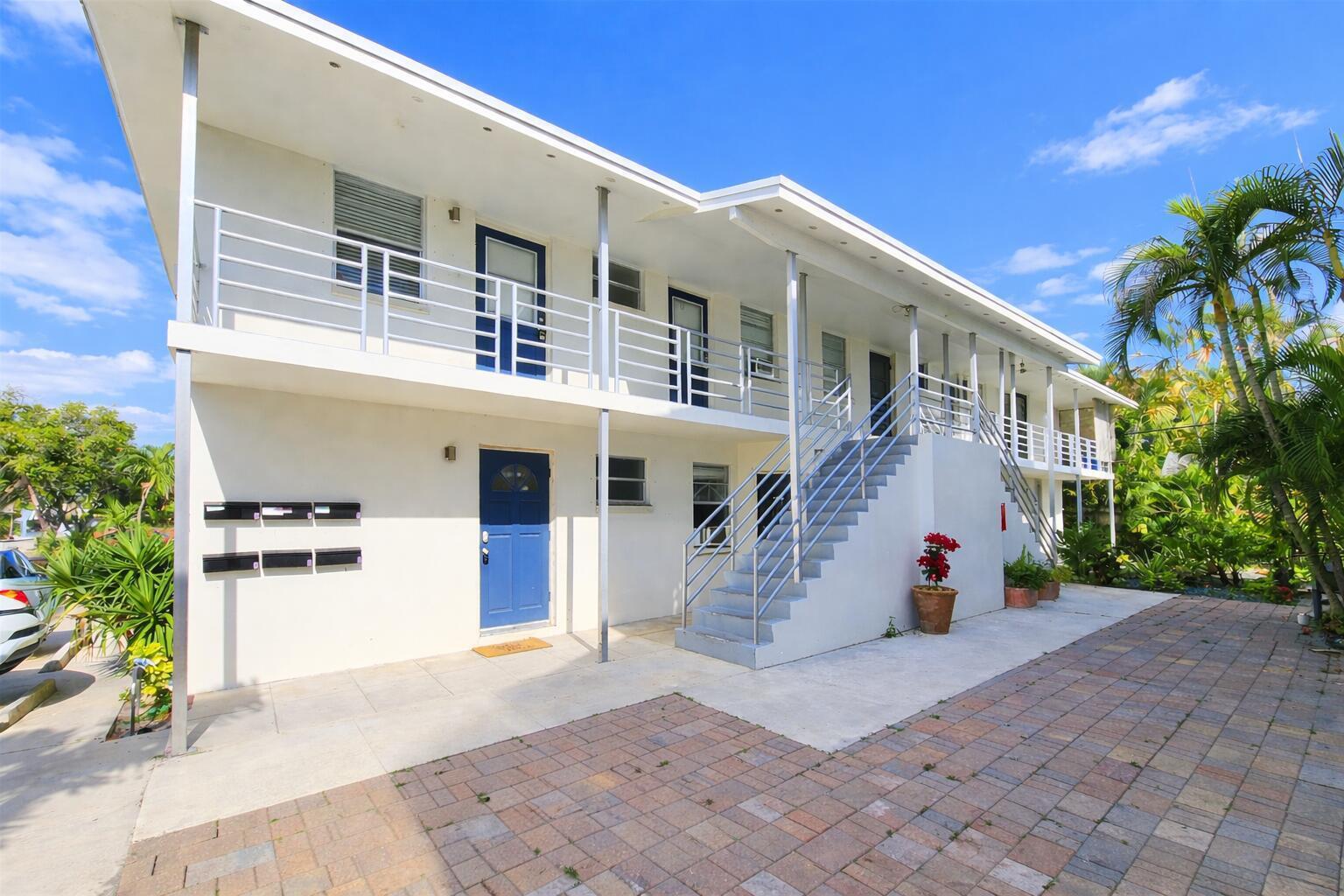 2BR – Condominium at 331 Walton Boulevard #4