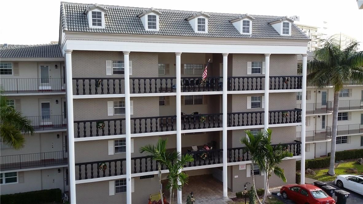 1BR – Apartment at 440 Paradise Isle Boulevard #303