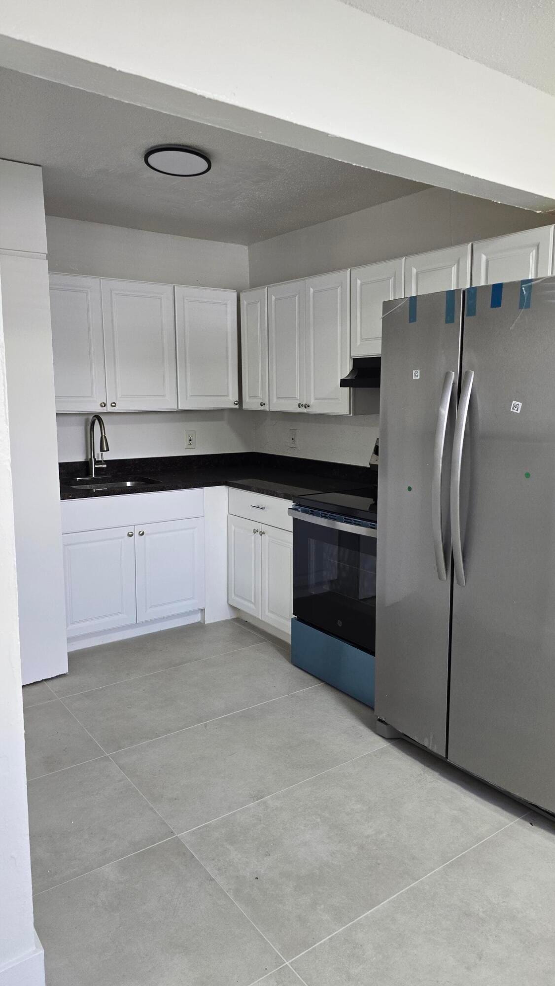 3BR – Townhouse at 20 NW 7th Avenue #6